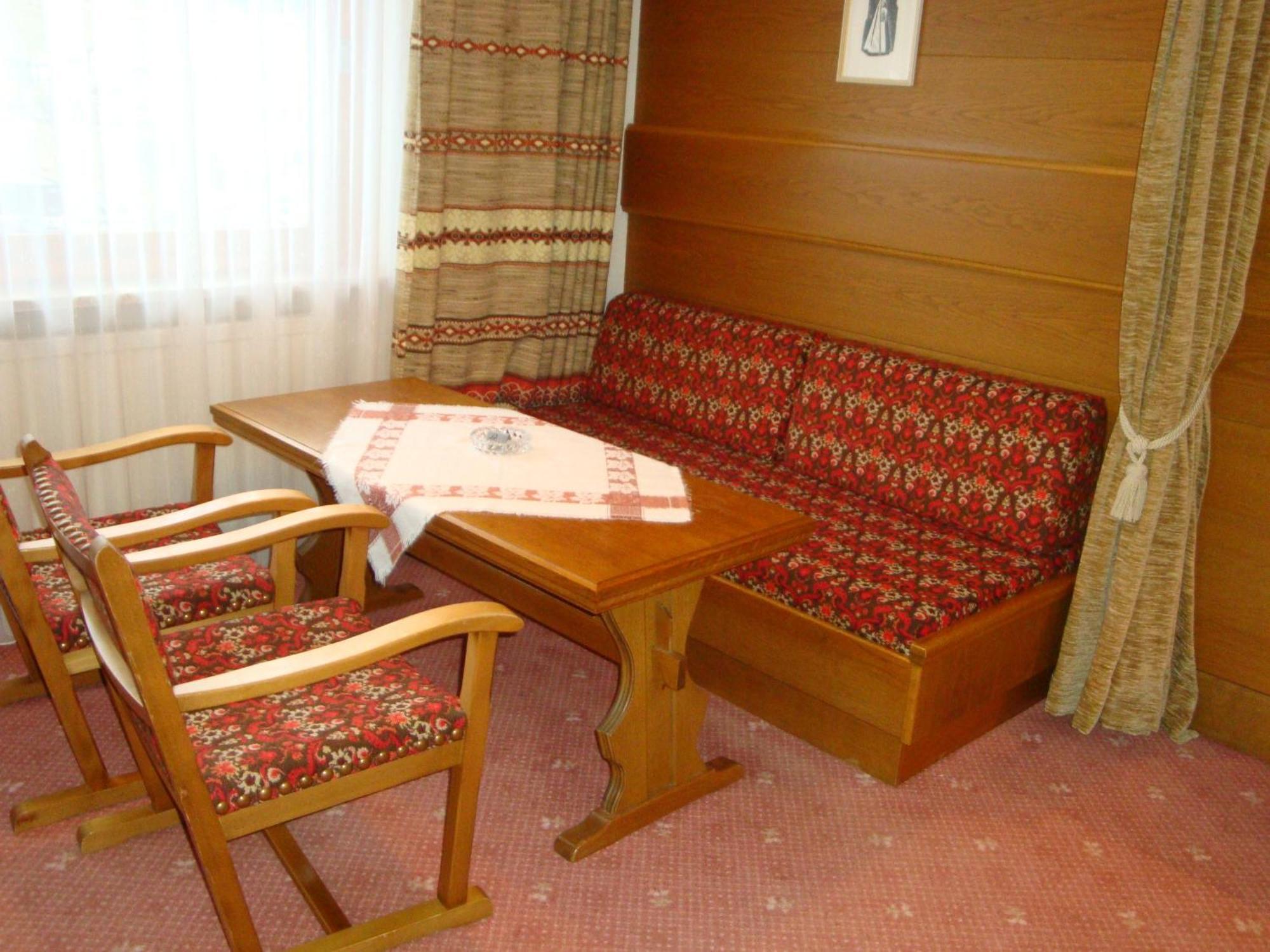 Garni Val-sinestra Guest house Ischgl
